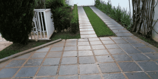 Piso de Pedra Ardósia em Garagens